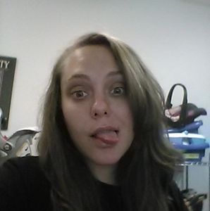 Meet your Posher, Robyn